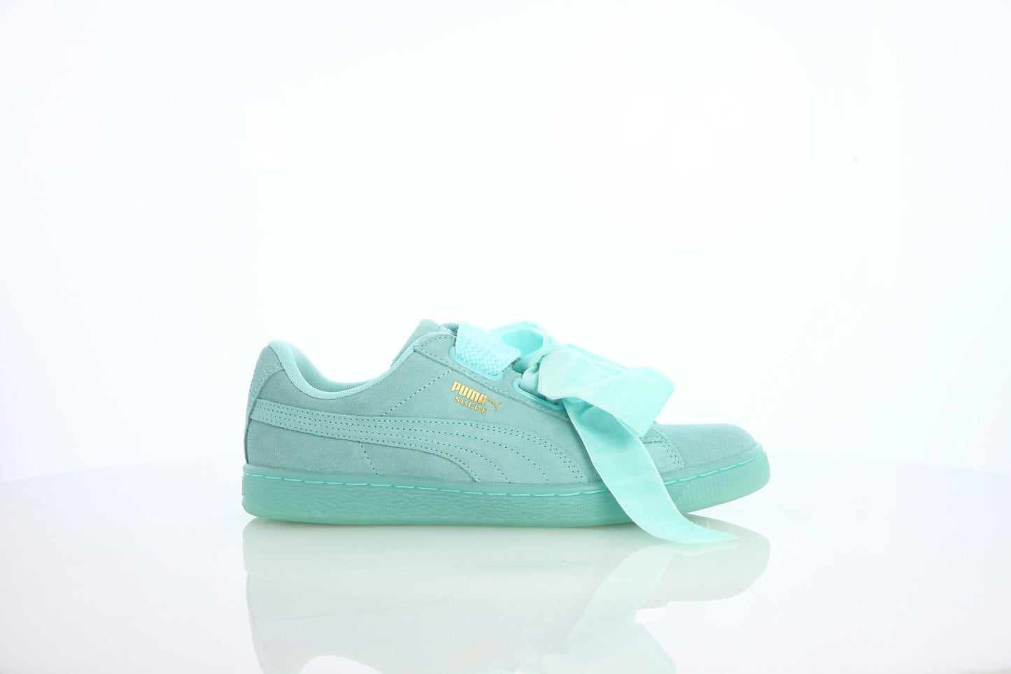 Exclusive Puma Suede Heart RESET Wn's "Aruba Blue" — 4 — Front View