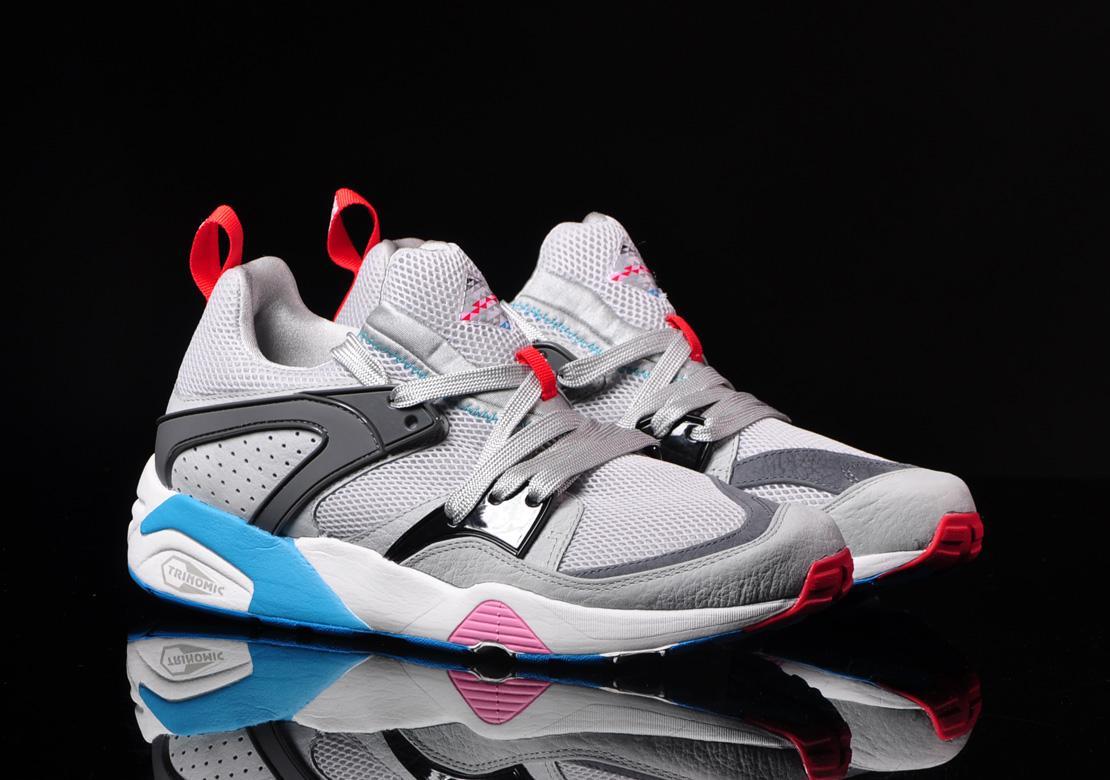 Exclusive Puma x Sneakerfreaker Blaze of Glory Shark Attack — 4 — Front View