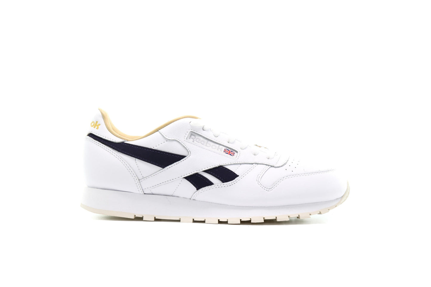 Exclusive Reebok CL LEATHER MU "White" — 5 — Front View