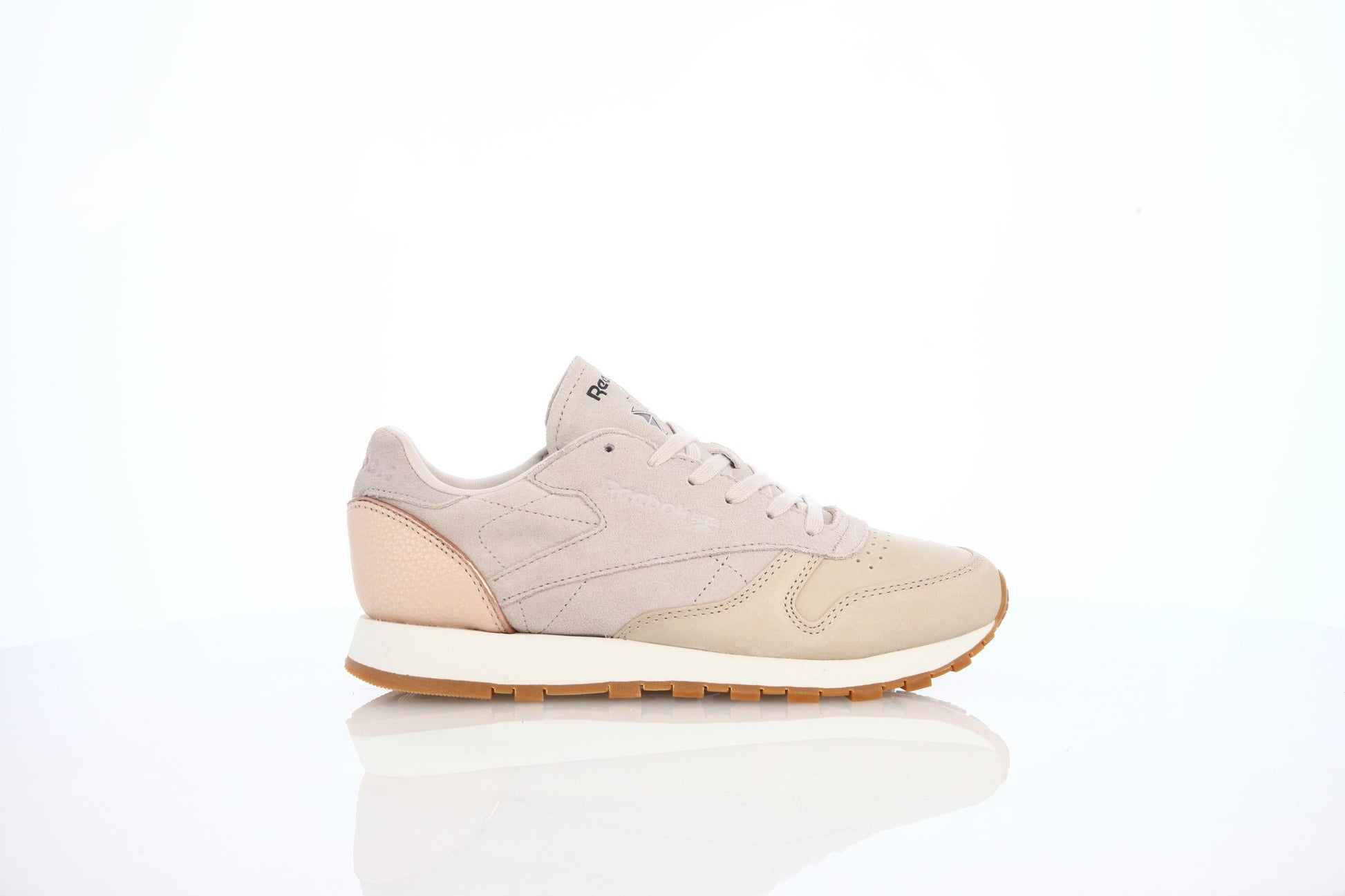 Exclusive Reebok Classic Leather W Golden Neutrals "Vegtan" — 5 — Front View