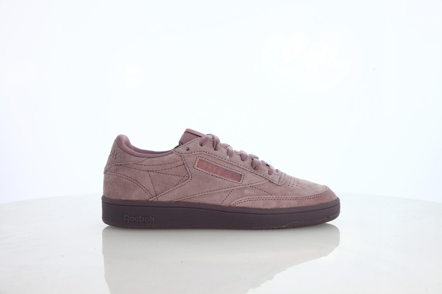 Exclusive Reebok Club C 85 Lace W "Smoky Orchid" — 5 — Front View