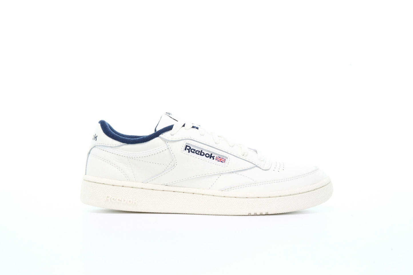 Exclusive Reebok CLUB C 85 MU "Chalk" — 5 — Front View