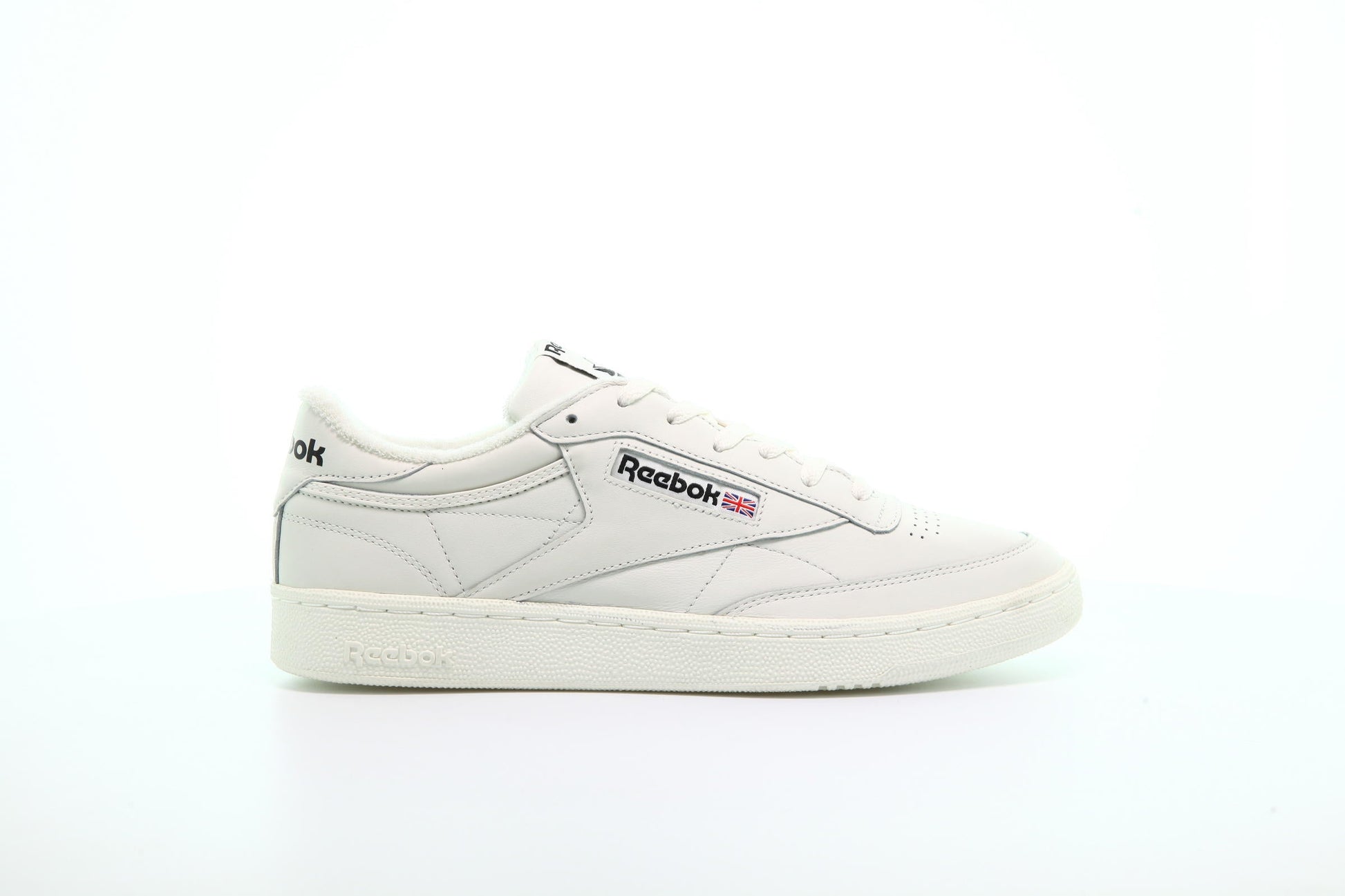 Exclusive Reebok Club C 85 MU "Vintage" — 5 — Front View