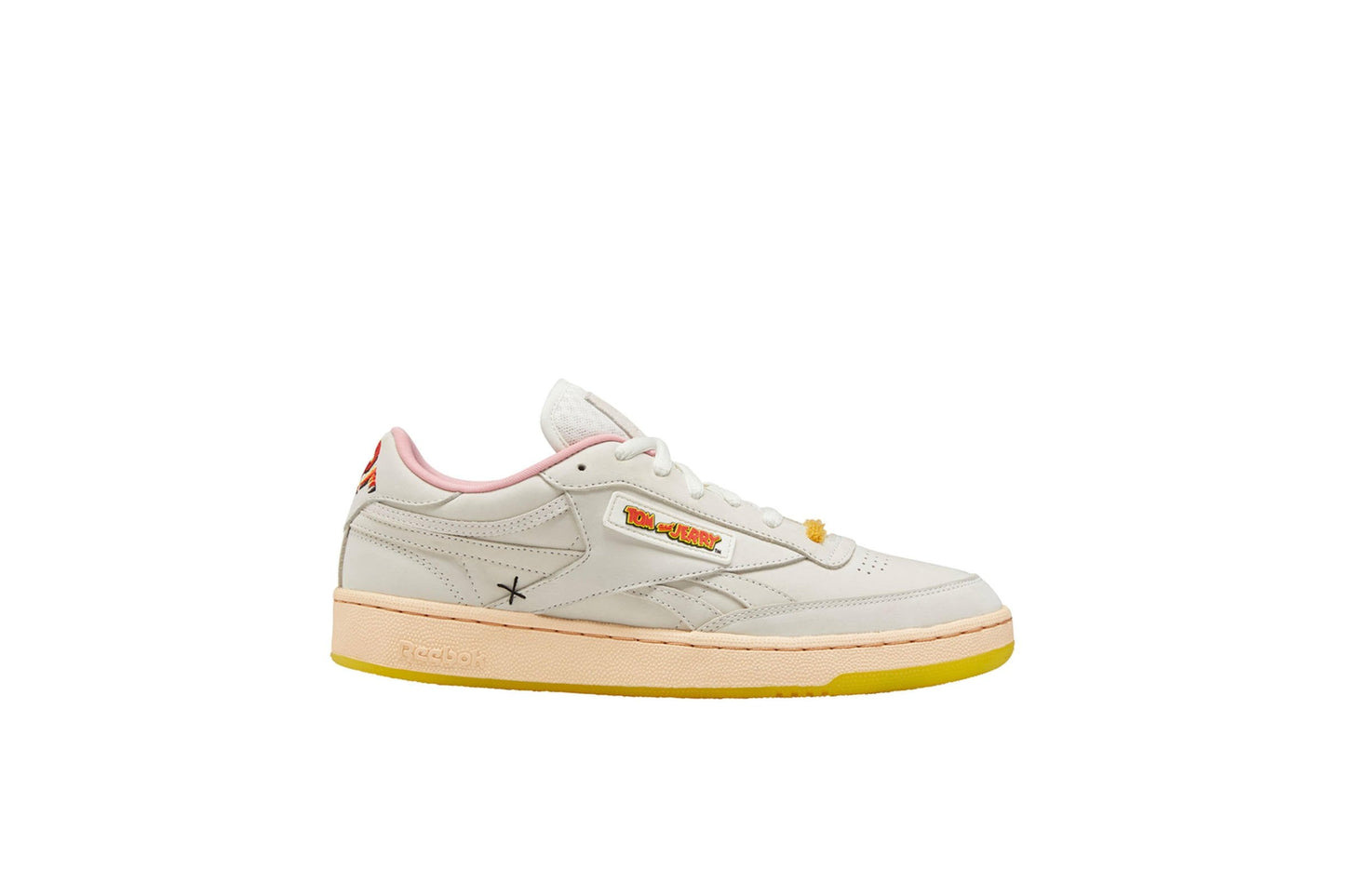 Exclusive Reebok x TOM & JERRY CLUB C REVENGE MU "PANTONE" — 5 — Front View