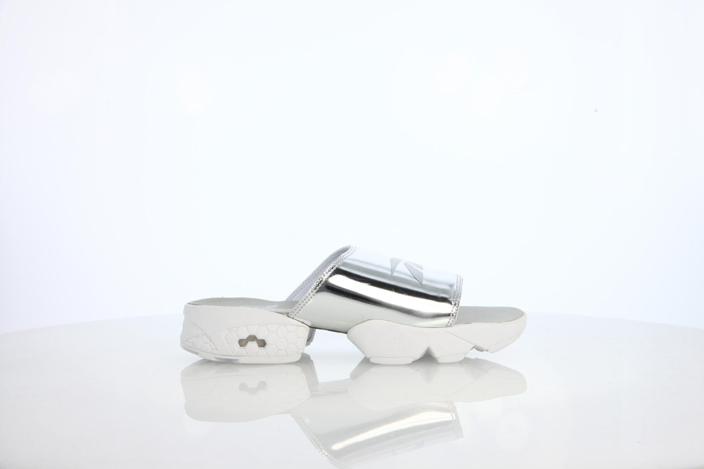 Exclusive Reebok Fury Slide W Magic Hour "Silvermet" — 5 — Front View