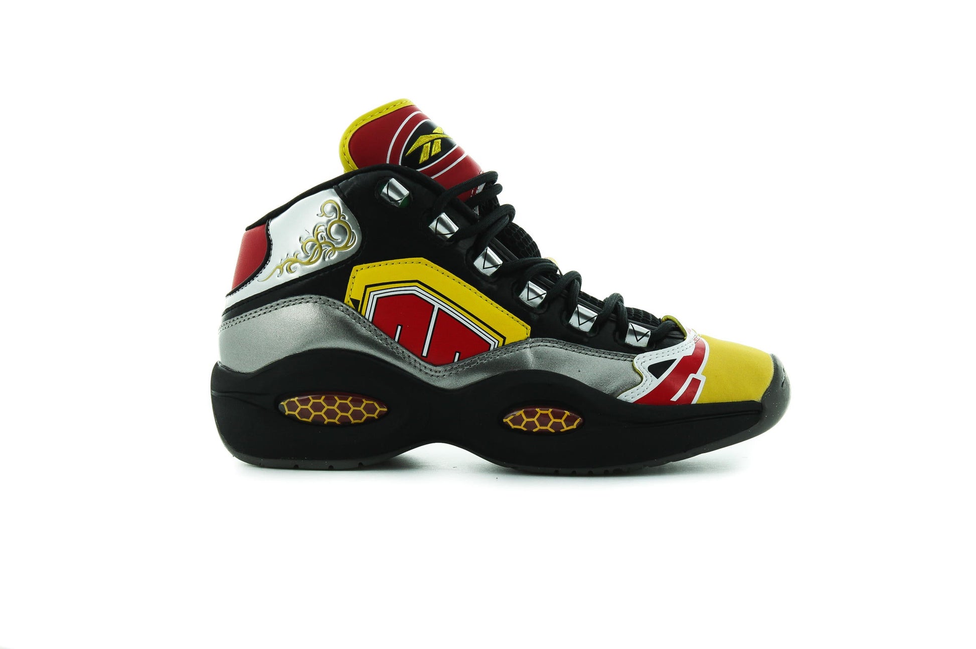 Exclusive Reebok x POWER RANGERS QUESTION MID — 4.5 — Front View