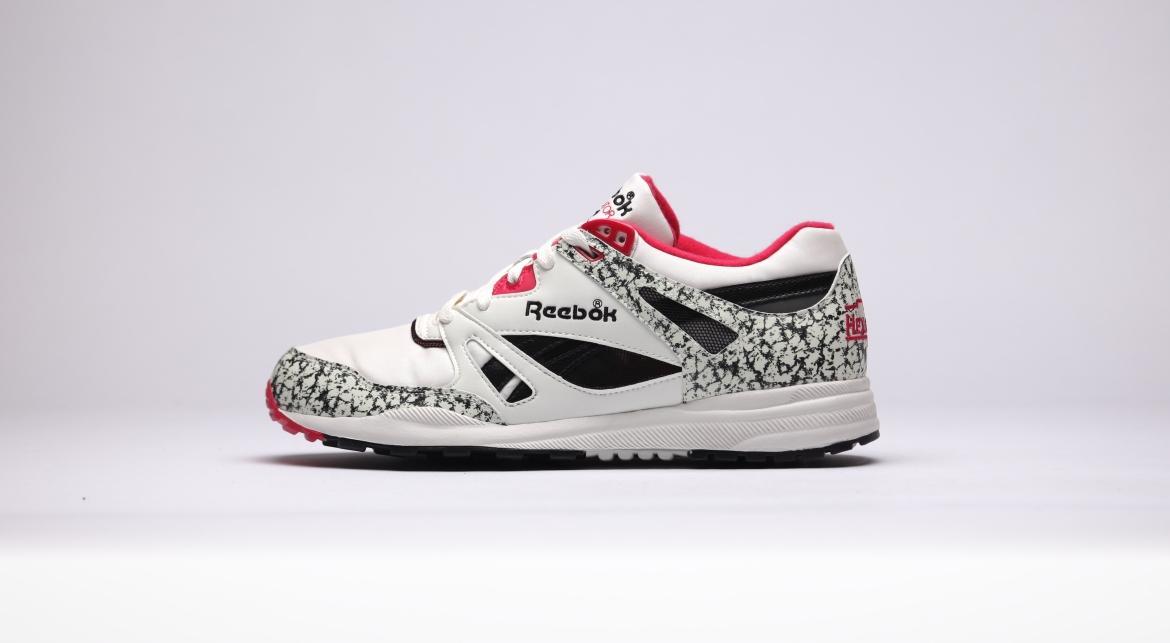 Exclusive Reebok VENTILATOR VINTAGE "MAGENTA PINK" — 5 — Front View