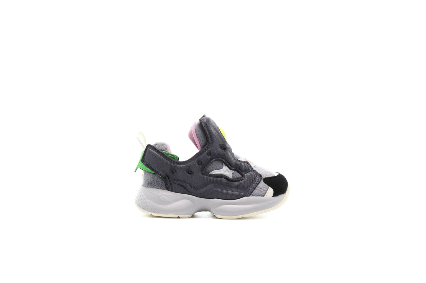 Exclusive Reebok x TOM & JERRY VERSA PUMP FURY TD "TOM" — 2 — Front View