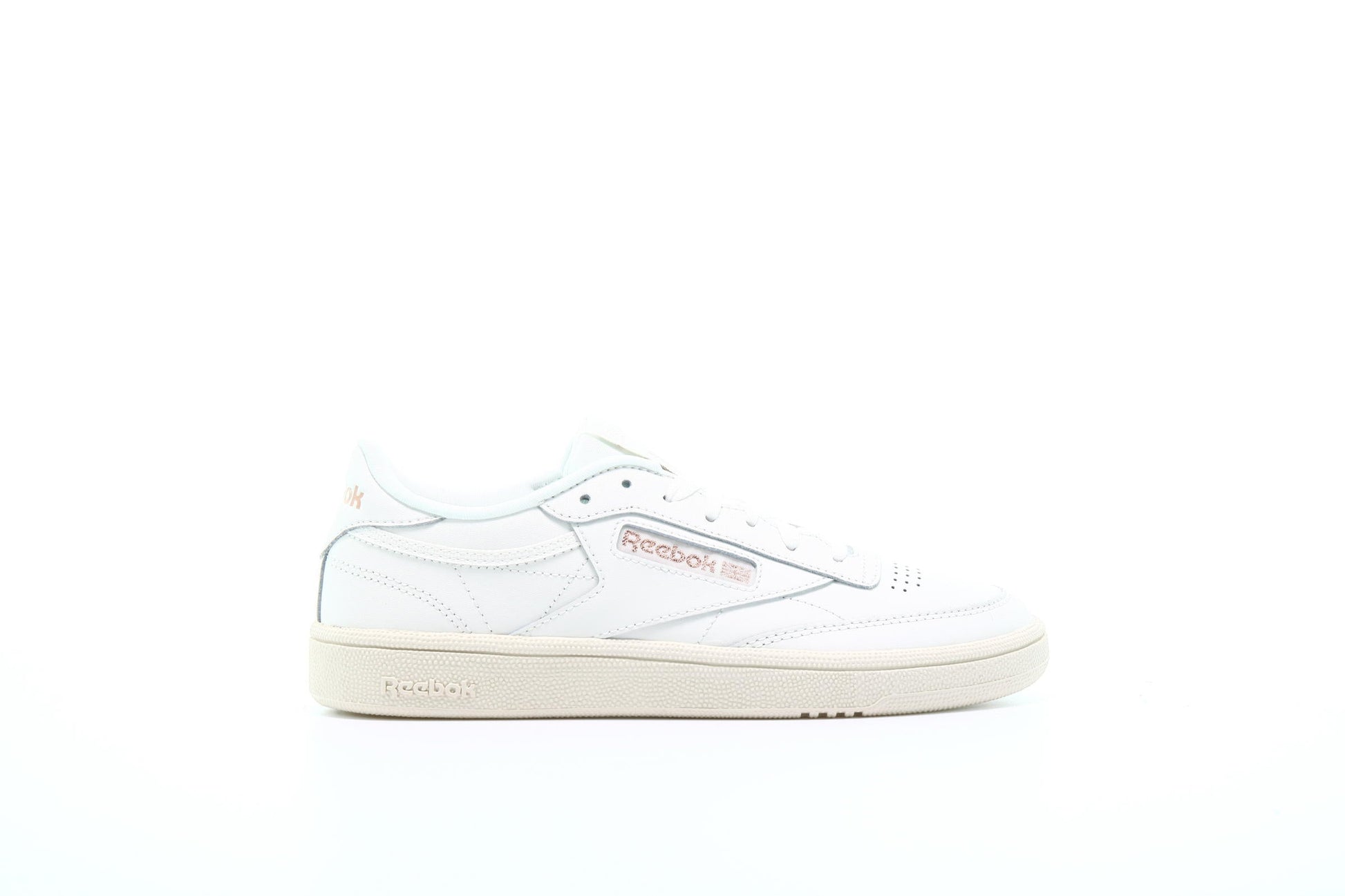 Exclusive Reebok W Club C 85 "Vintage Chalk" — 5 — Front View