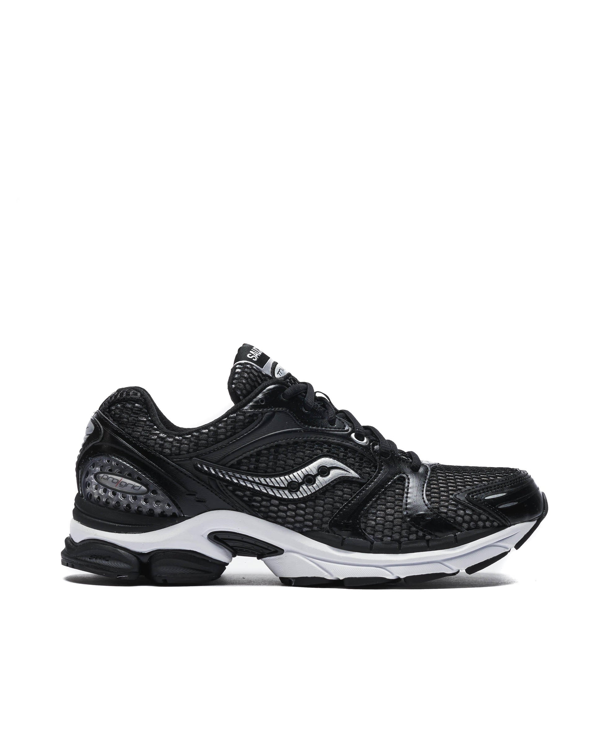 Exclusive Saucony Progrid Triumph 4 — 4 — Front View