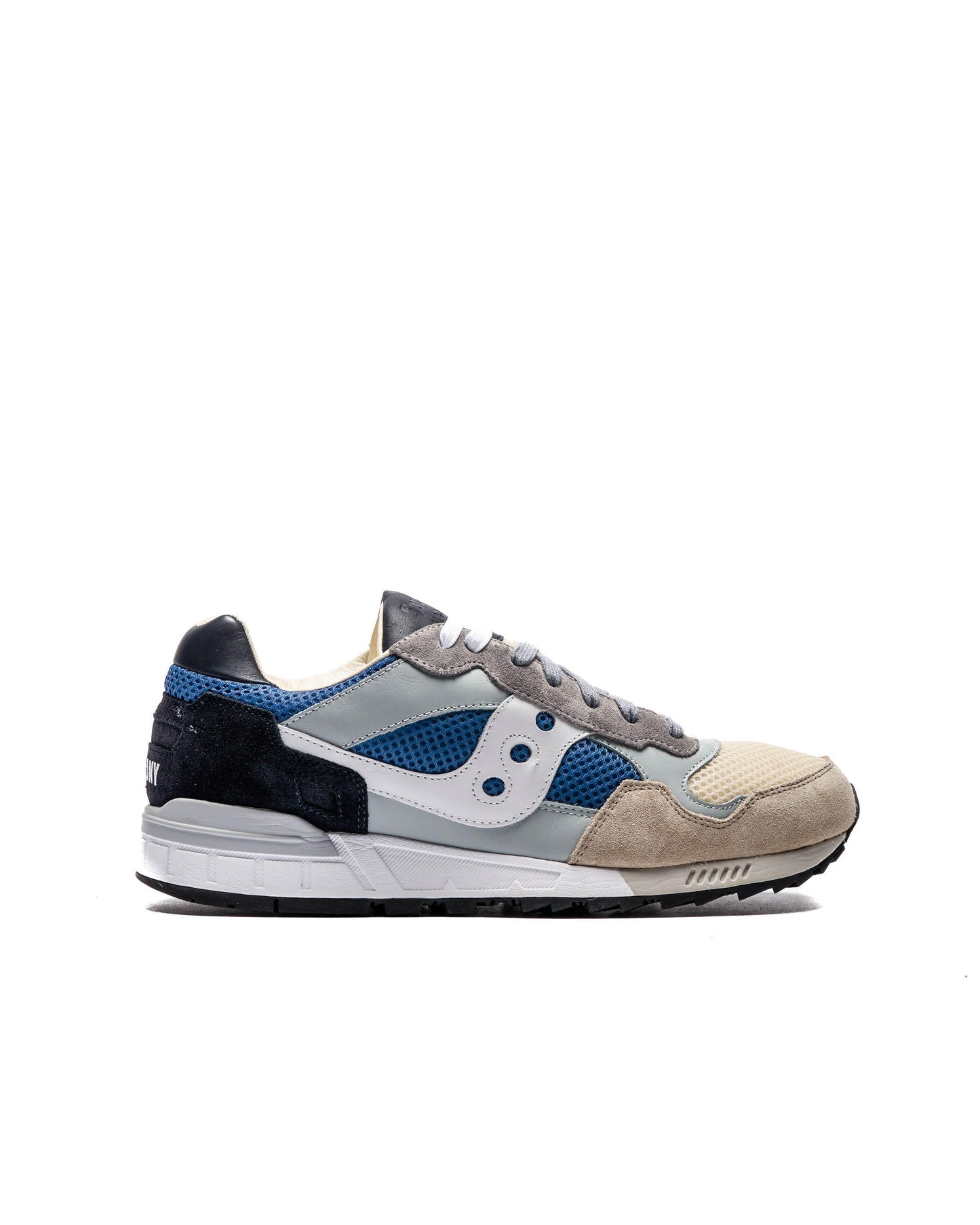Exclusive Saucony Shadow 5000 — 4 — Front View