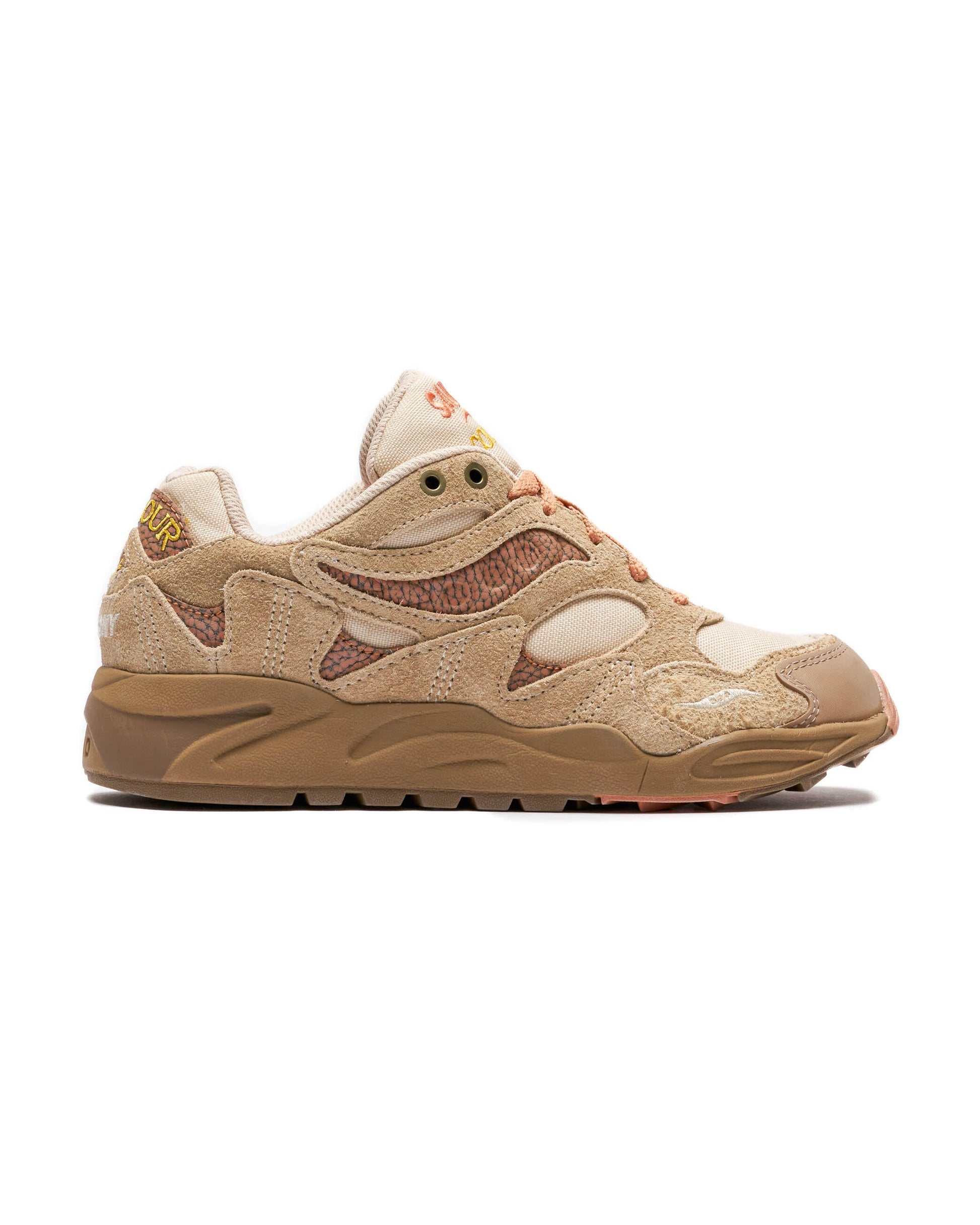 Exclusive Saucony x Colour Plus Companie Grid Shadow 2 — 4 — Front View