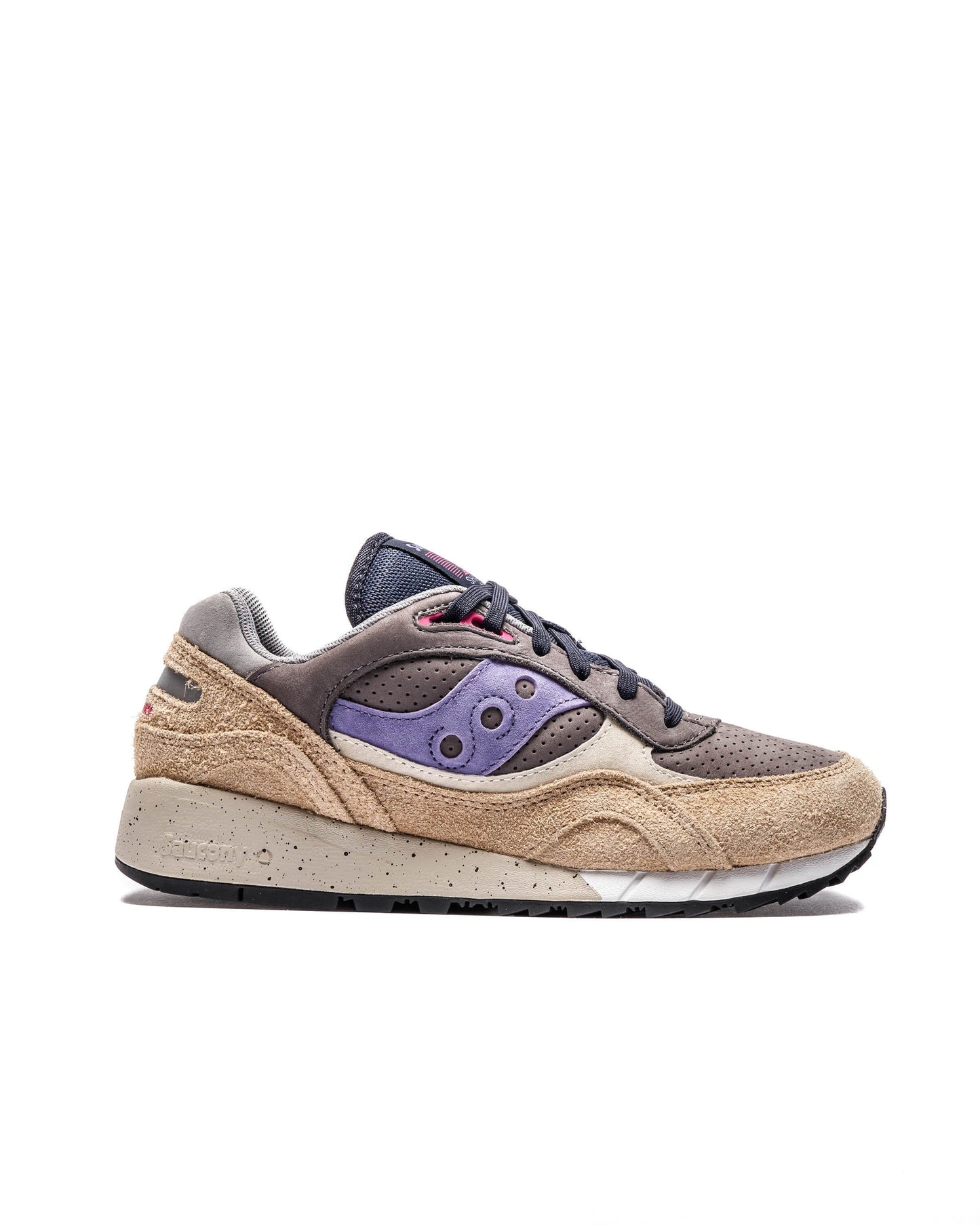 Exclusive Saucony x SNS Shadow 6000 — 4 — Front View