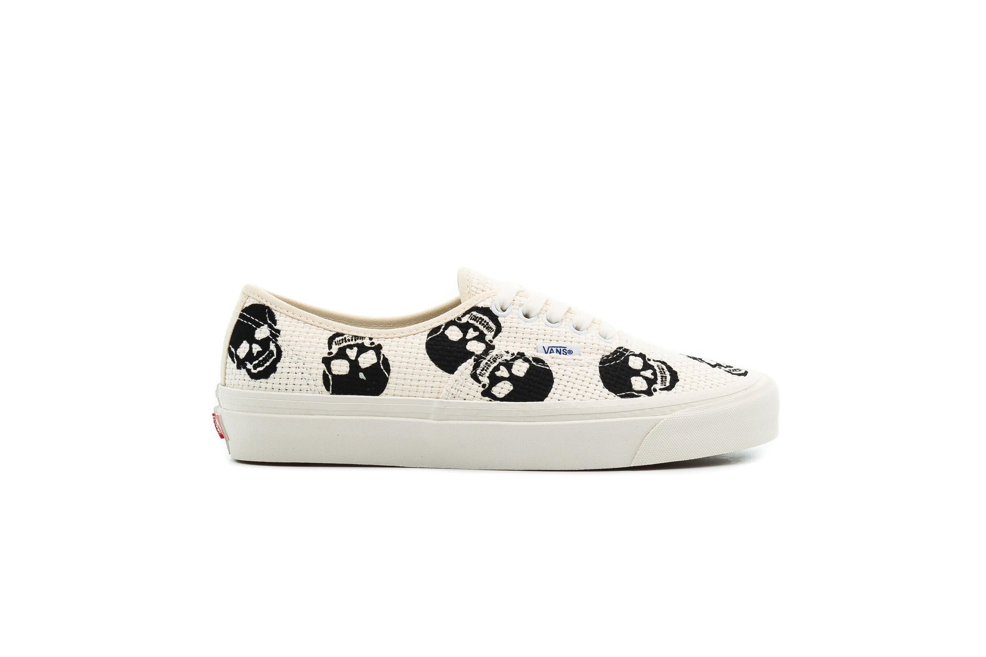 Exclusive Vans AUTHENTIC — 3.5 — Front View