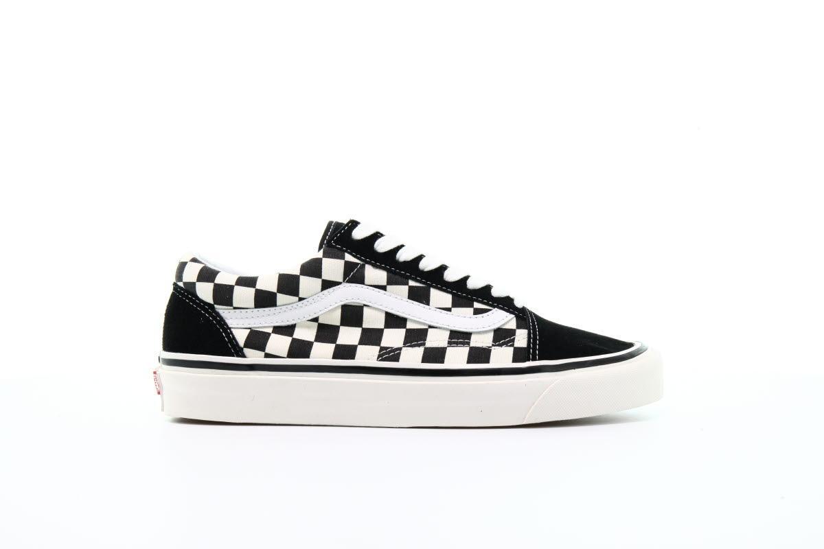 Exclusive Vans Old Skool 36 DX "Black" — 3.5 — Front View