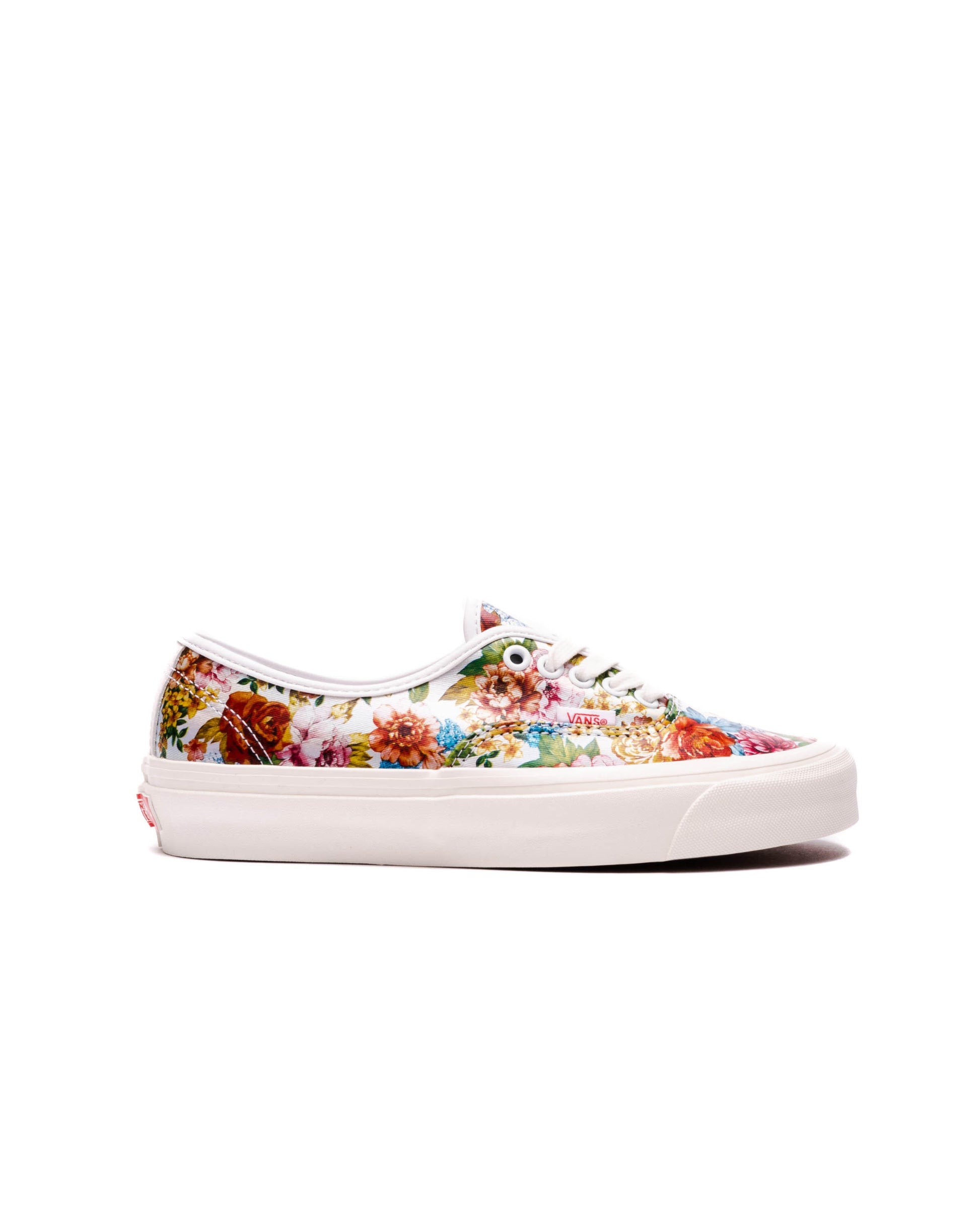 Exclusive Vans UA Authentic 44 DX — 3.5 — Front View