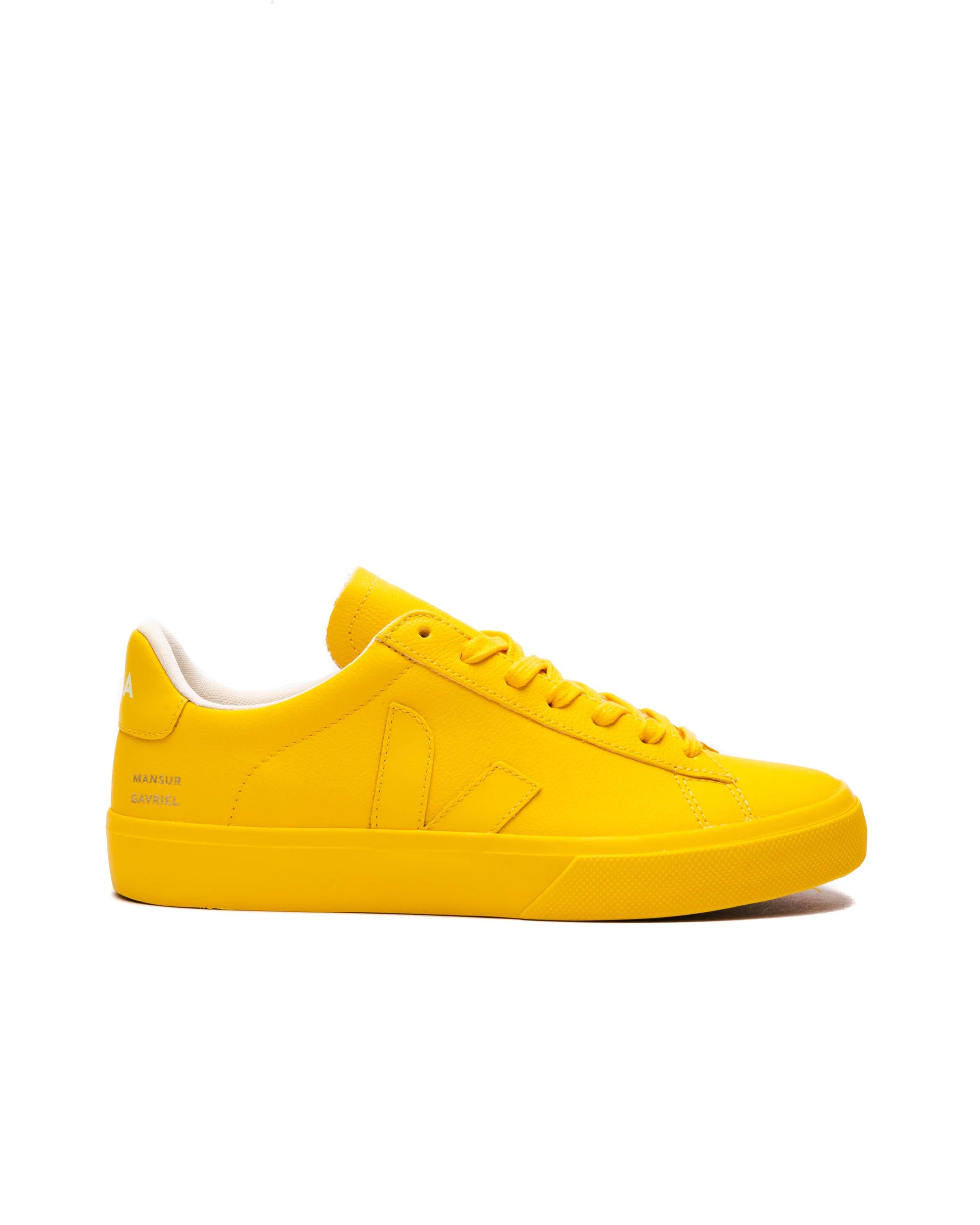 Exclusive Veja CAMPO MANSUR-GAVRIEL — 4 — Front View