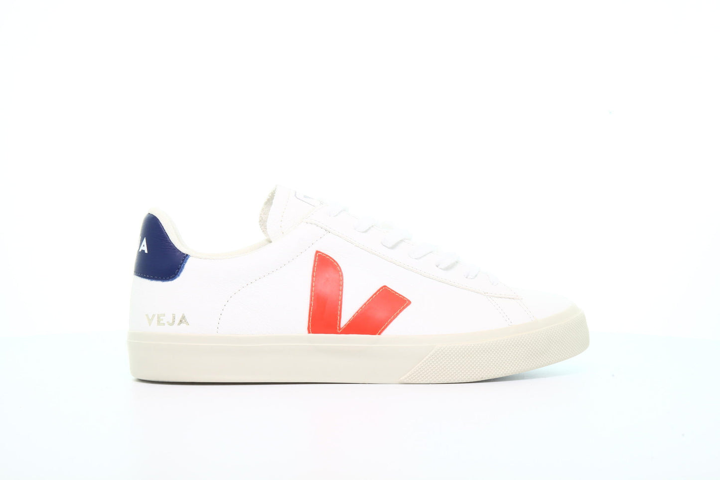 Exclusive Veja Campo "Orange Fluo" — 7 — Front View