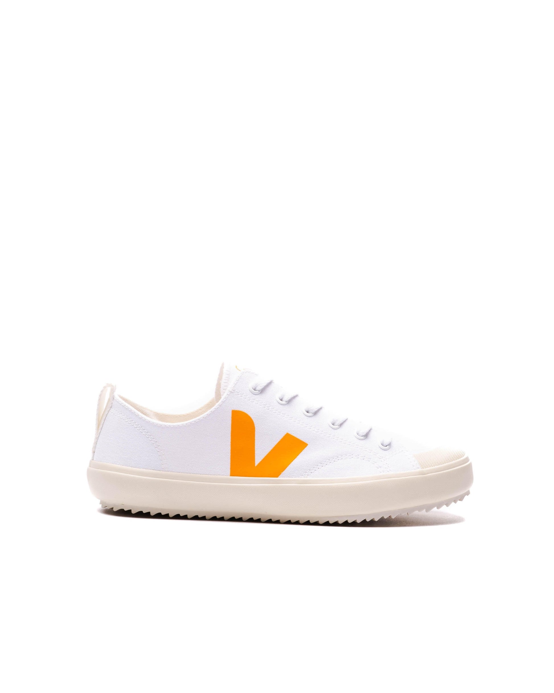 Exclusive Veja WMNS NOVA — 4 — Front View