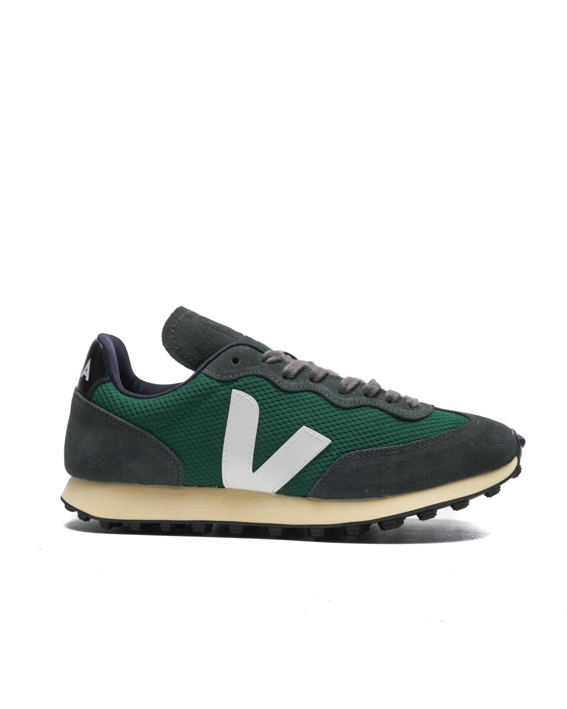 Exclusive Veja Rio Branco — 4 — Front View
