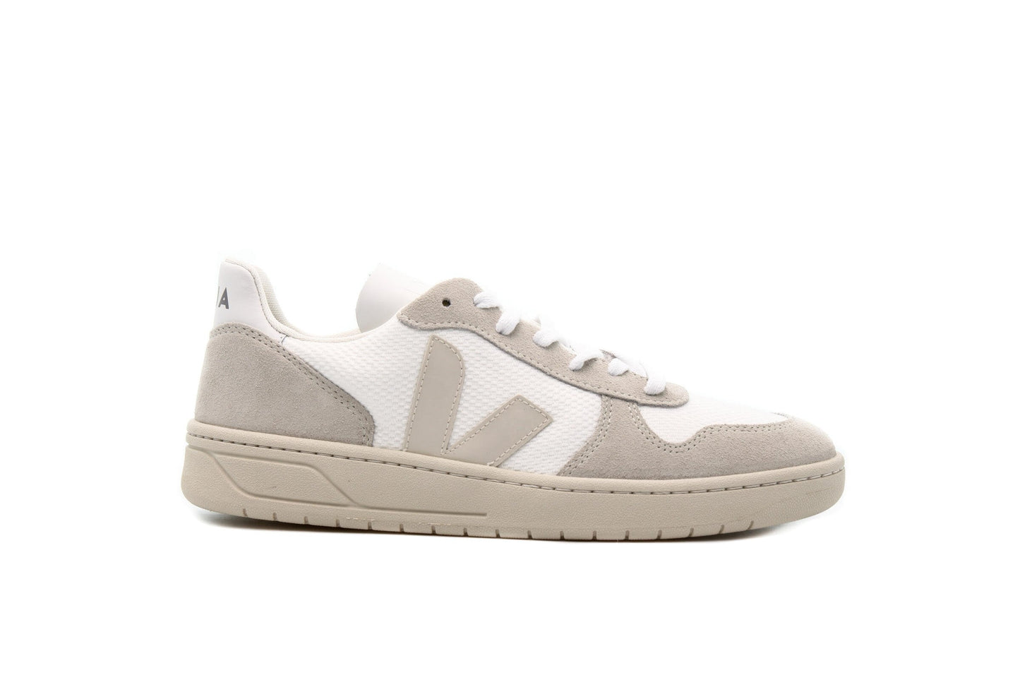 Exclusive Veja V-10 B-MESH "White" — 4 — Front View