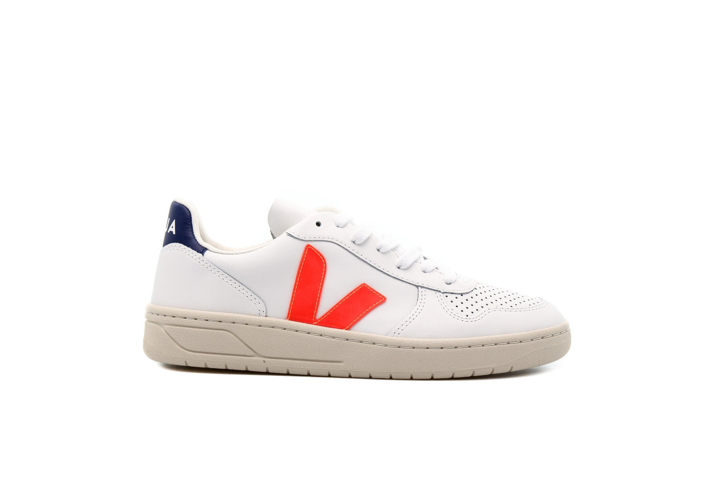Exclusive Veja WMNS V-10 "Orange Fluo" — 4 — Front View