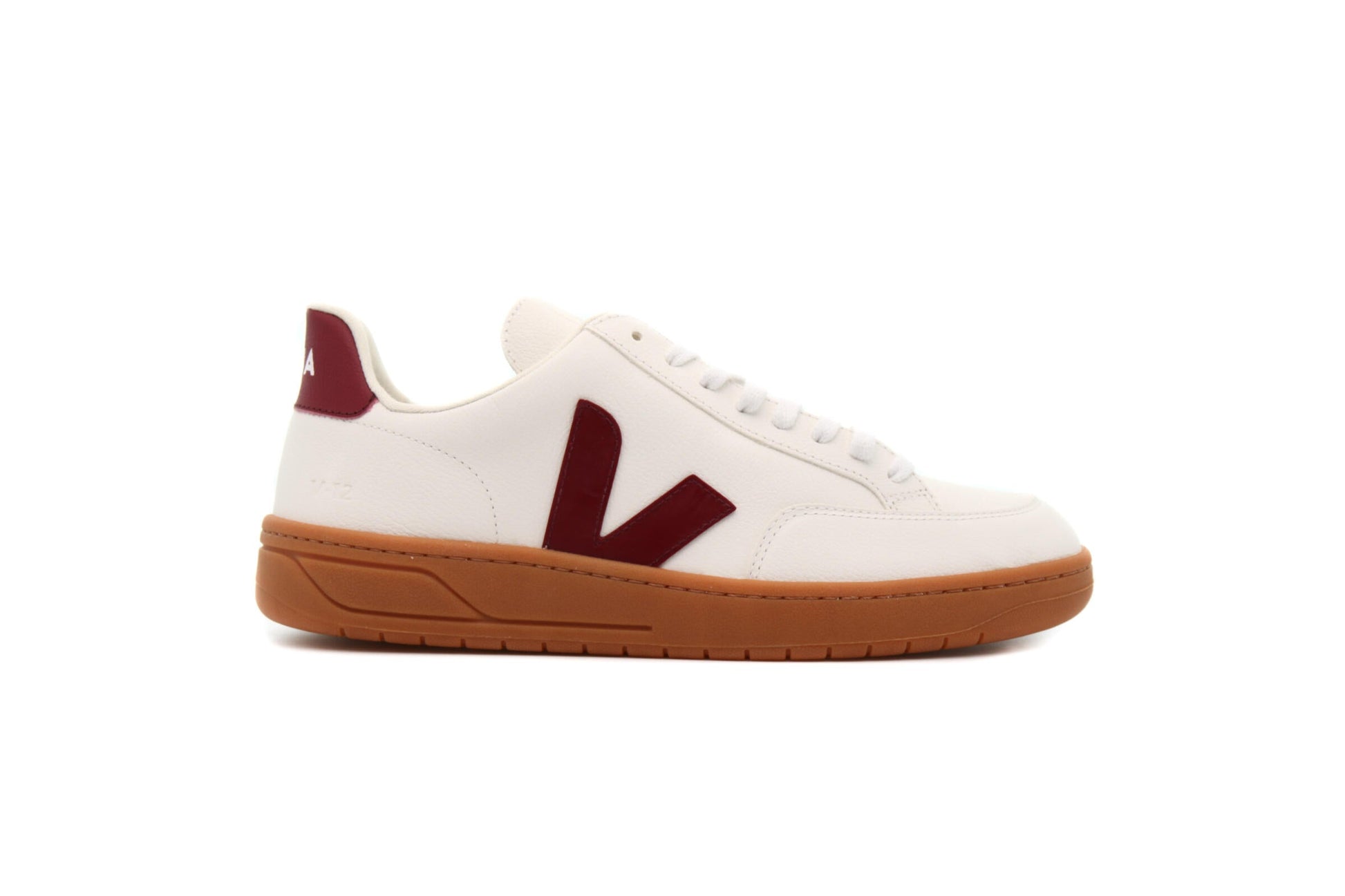 Exclusive Veja V-12 "MARSALA" — 4 — Front View