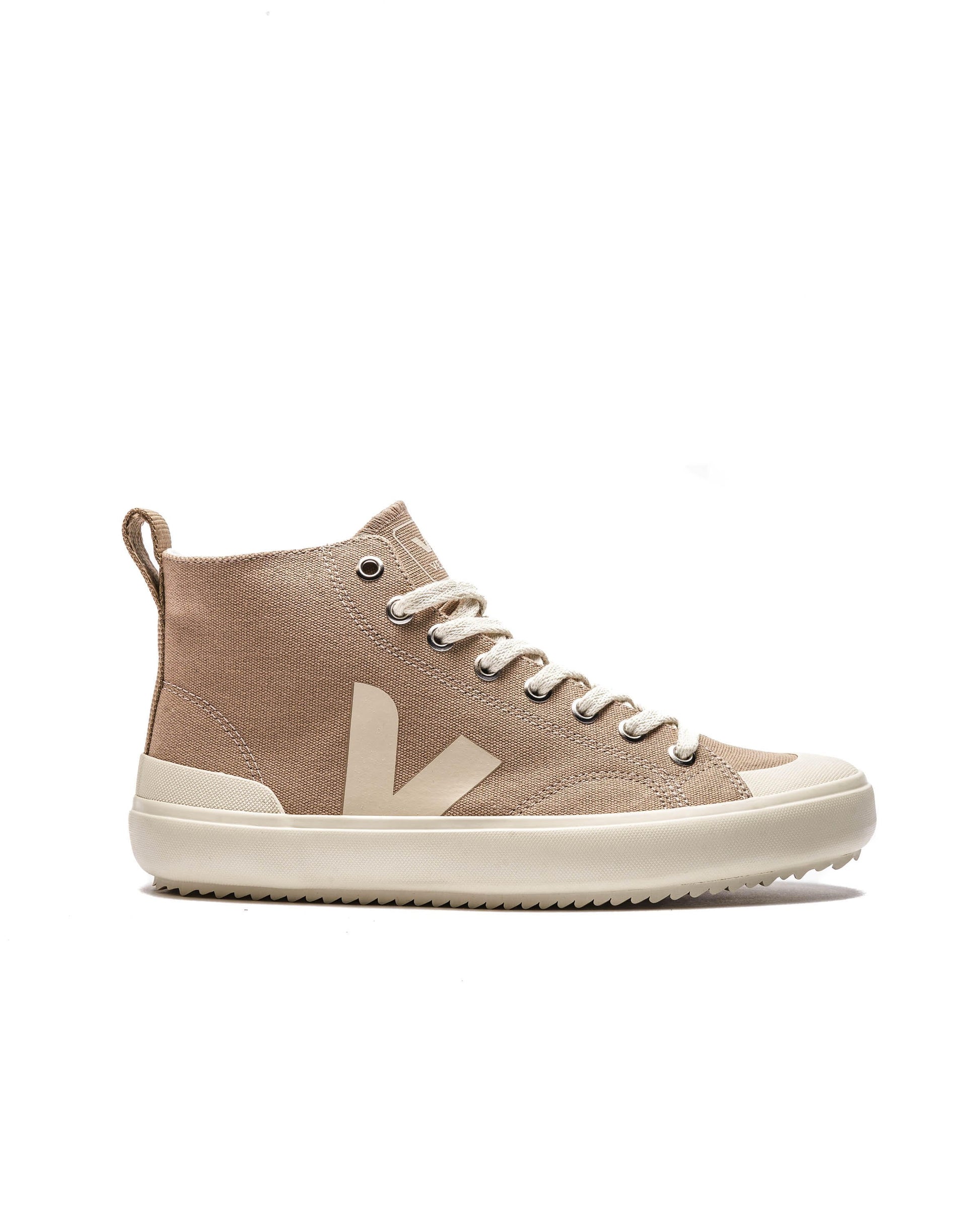 Exclusive Veja WMNS NOVA HT — 4 — Front View