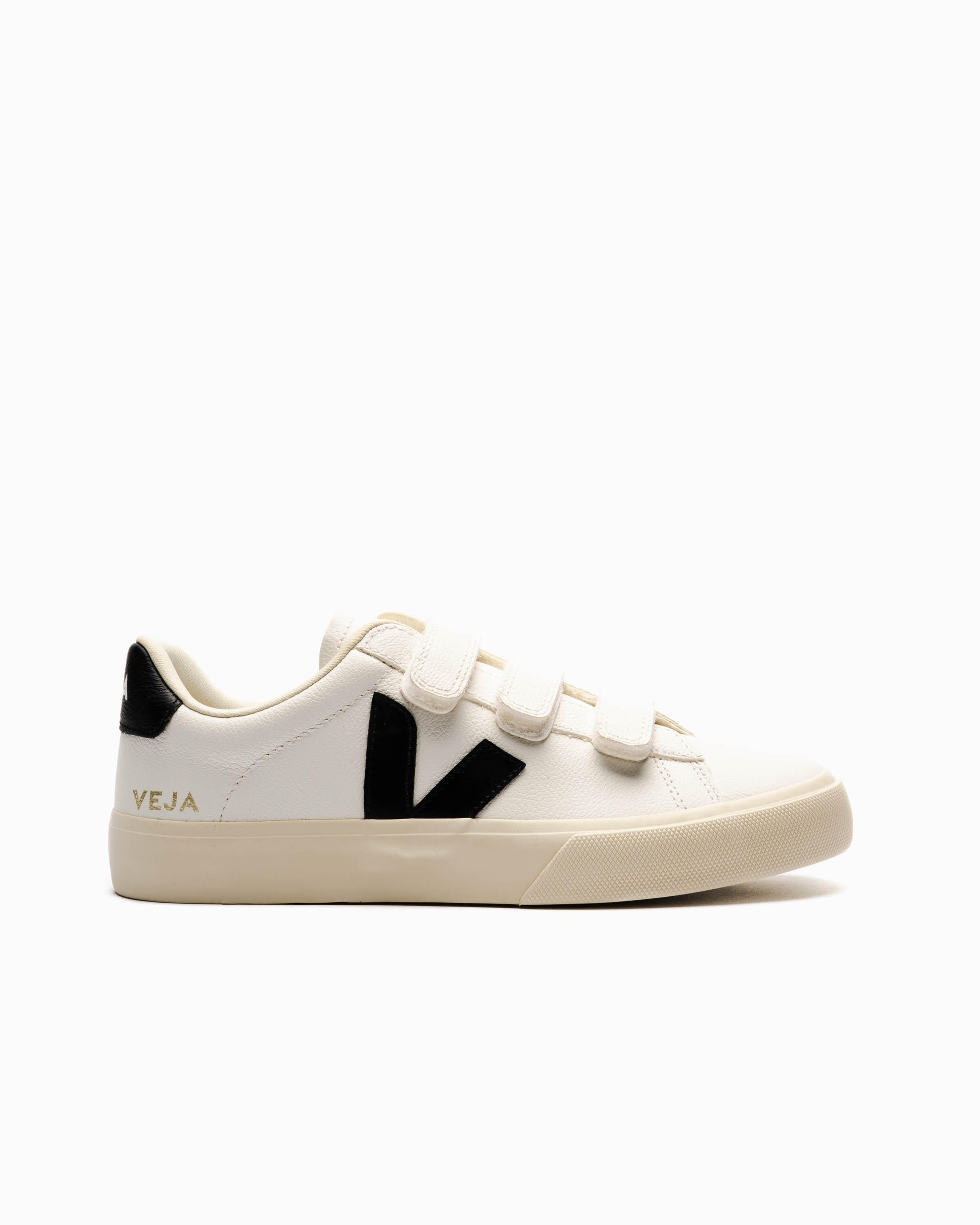 Exclusive Veja WMNS Recife Logo — 4 — Front View