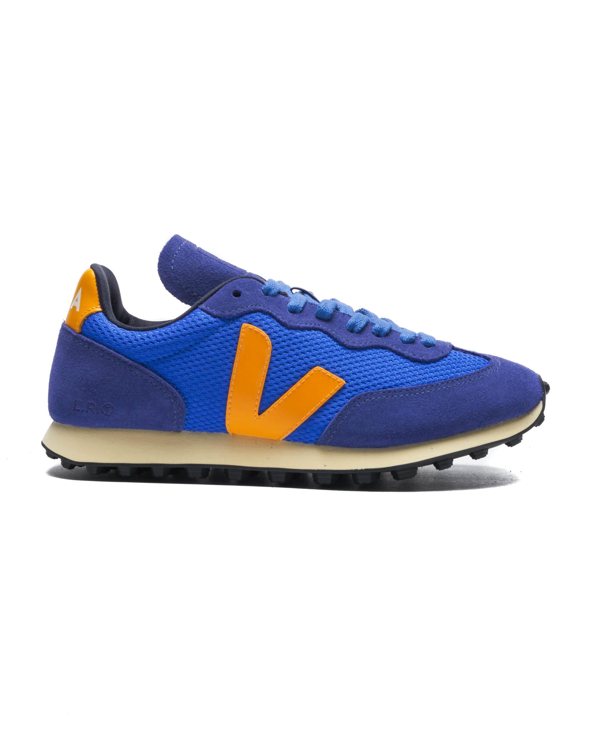 Exclusive Veja WMNS Rio Branco — 4 — Front View