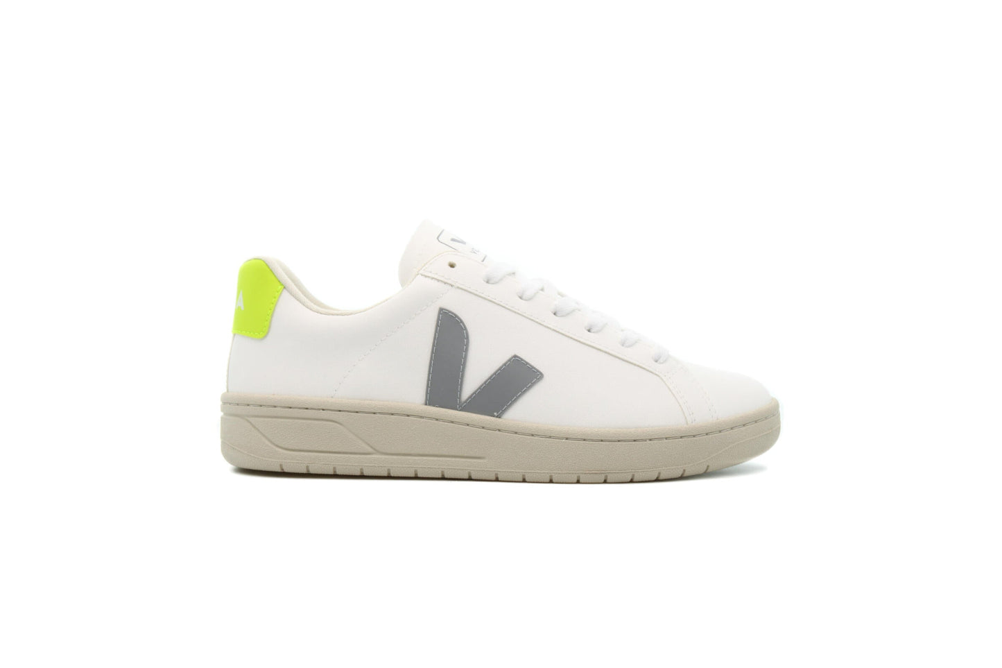 Exclusive Veja WMNS URCA "OXFORD GREY" — 4 — Front View