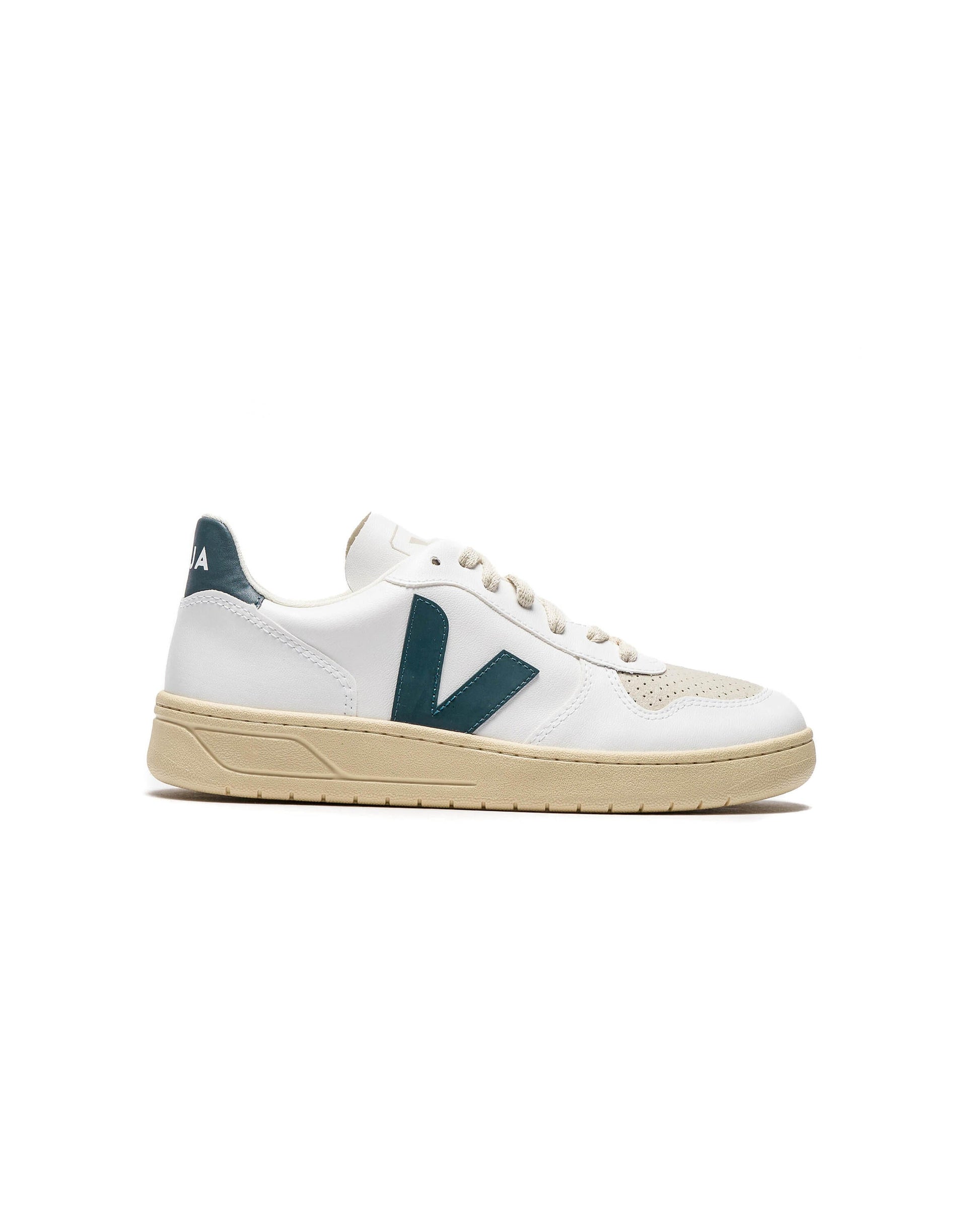 Exclusive Veja WMNS V-10 — 4 — Front View